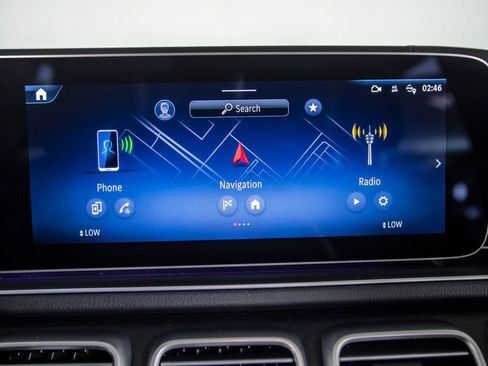 Used 2024 Mercedes-Benz GLS 450 4MATIC image 35