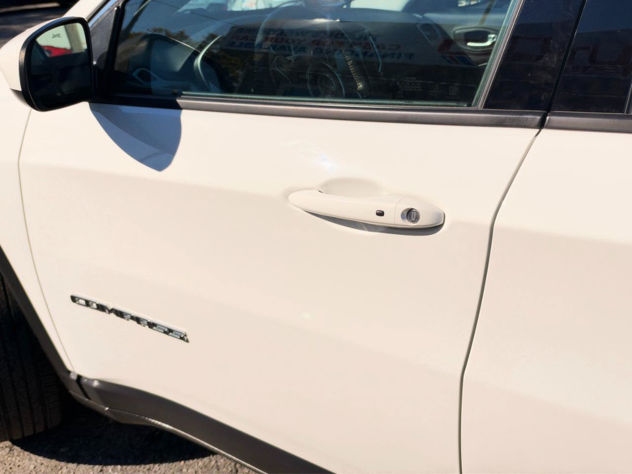 Used 2018 Jeep Compass Latitude w/ Popular Equipment Group AWD/4WD image 80