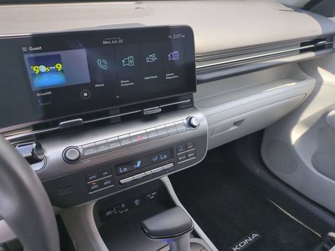 Certified 2024 Hyundai Kona SEL AWD/4WD image 11