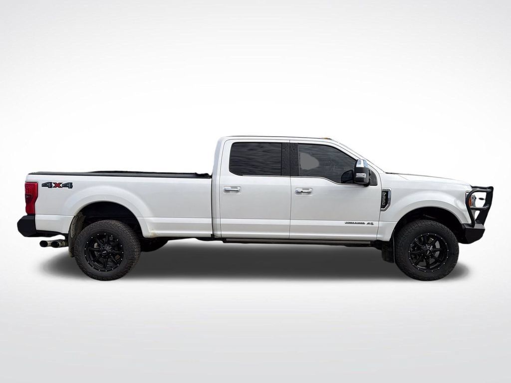 Used 2017 Ford F350 Platinum w/ Platinum Ultimate Package AWD/4WD image 8