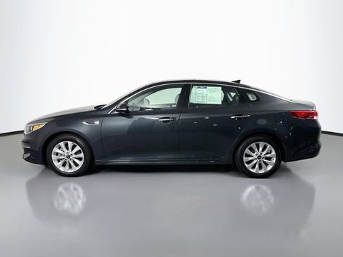 Used 2016 Kia Optima EX w/ Premium Package FWD image 4