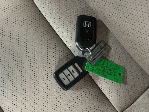 Used 2013 Honda Accord EX-L image 24