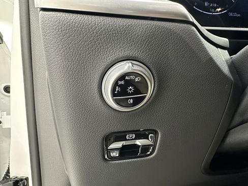 Certified 2025 Mercedes-Benz GLC 300 4MATIC image 33