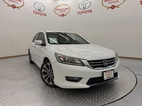 Used 2015 Honda Accord Sport image 1