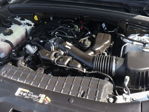 Used 2022 Jeep Grand Cherokee L Limited RWD image 13