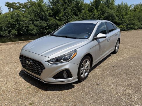 Used 2019 Hyundai Sonata FWD image 7