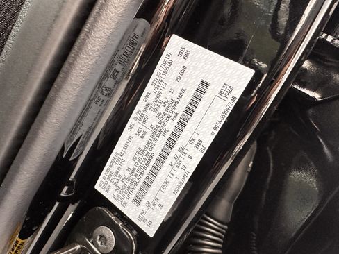 New 2025 Ford F150 Lariat w/ Equipment Group 501A Mid image 30