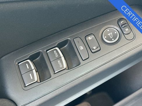 Certified 2025 Honda Civic Sport image 12