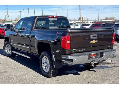 Used 2018 Chevrolet Silverado 2500 LTZ w/ Duramax Plus Package image 13