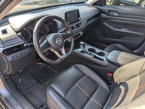 Used 2022 Nissan Altima 2.5 SR image 12