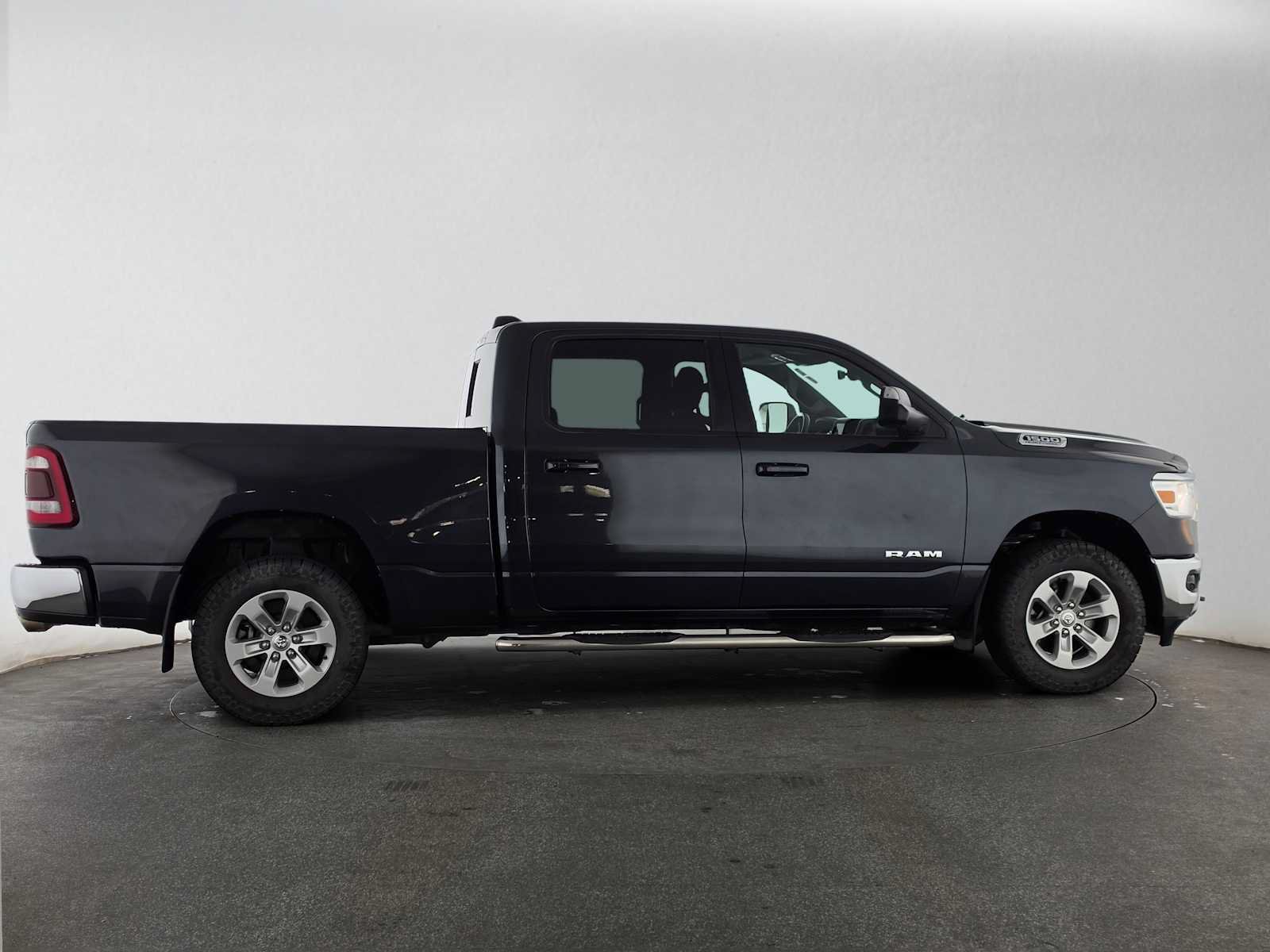 Used 2021 RAM 1500 Big Horn AWD/4WD image 2