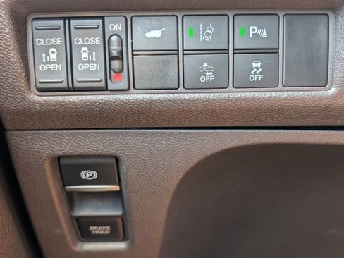 Used 2019 Honda Odyssey Elite image 34
