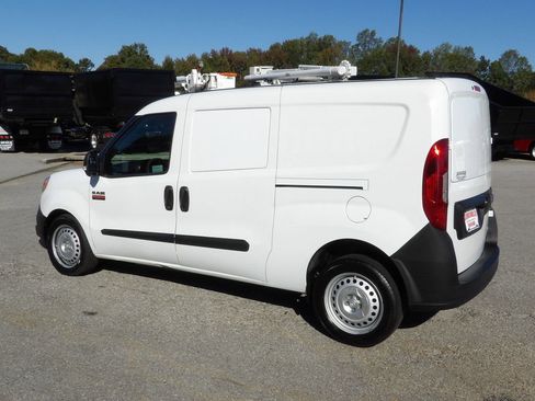 Used 2021 RAM ProMaster City Tradesman image 4