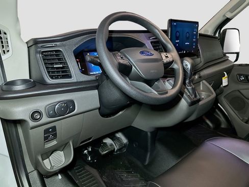 New 2026 Ford Transit 250 148 Medium Roof w/ Load Area Protection Package image 6