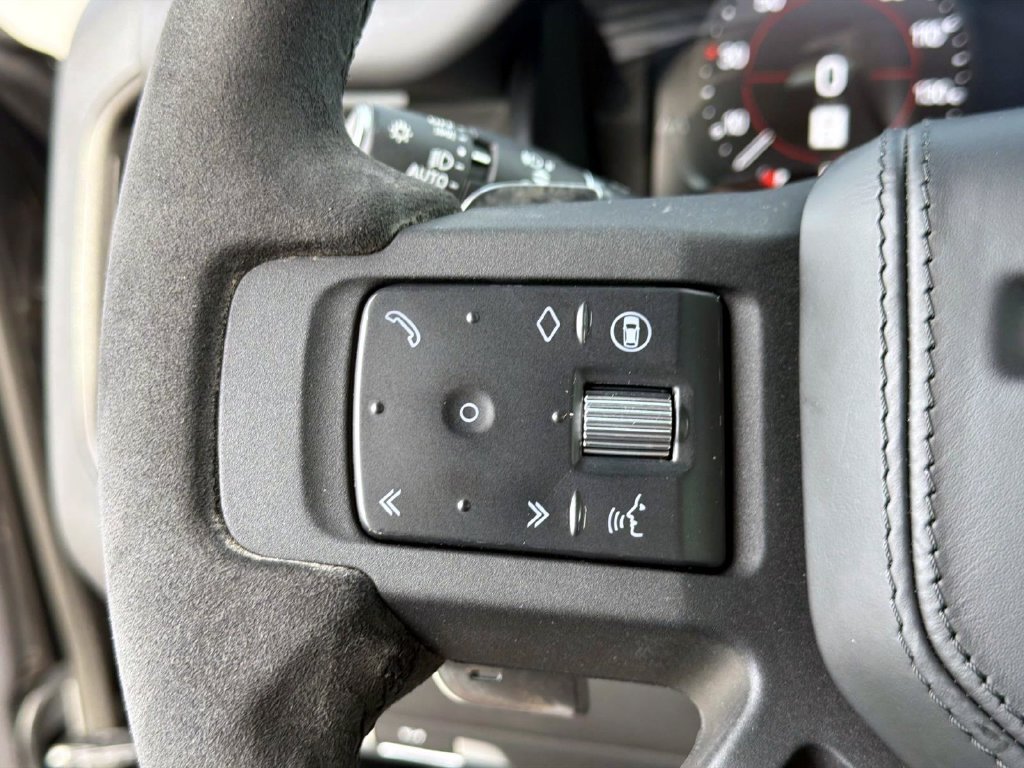 Used 2024 Land Rover Defender 110 Carpathian Edition AWD/4WD image 29