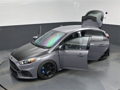 Used 2016 Ford Focus RS image 61