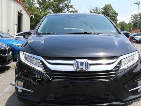 Used 2019 Honda Odyssey Elite image 2