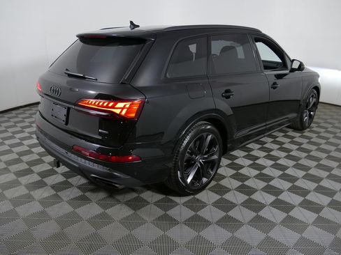 Used 2026 Audi Q7 3.0T Premium Plus w/ Premium Plus Package AWD/4WD image 3
