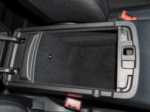 Used 2022 Jeep Grand Cherokee Laredo X image 26