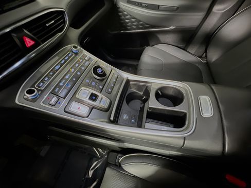 Used 2023 Hyundai Santa Fe Limited image 25