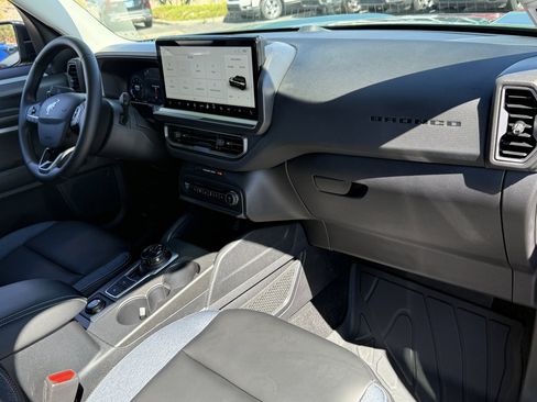 Used 2025 Ford Bronco Sport Outer Banks AWD/4WD image 26