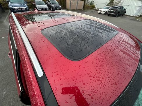 Used 2018 Buick Enclave Premium w/ Experience Buick Package image 29