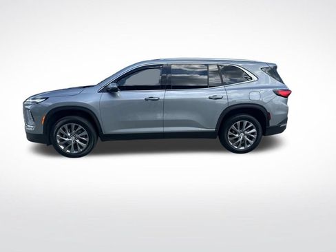 Used 2025 Buick Enclave Preferred FWD image 6