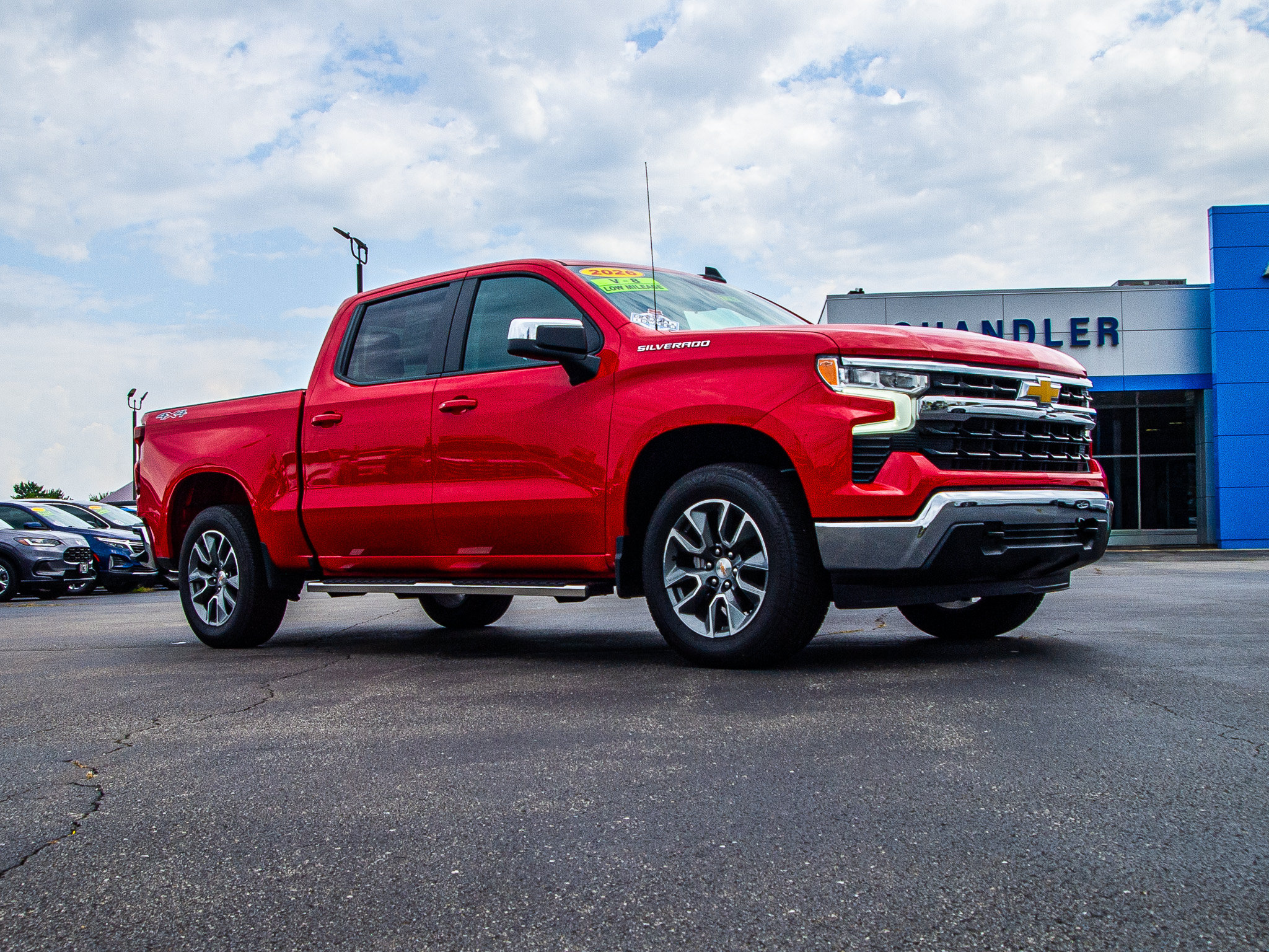 Used 2026 Chevrolet Silverado 1500 LT AWD/4WD image 9