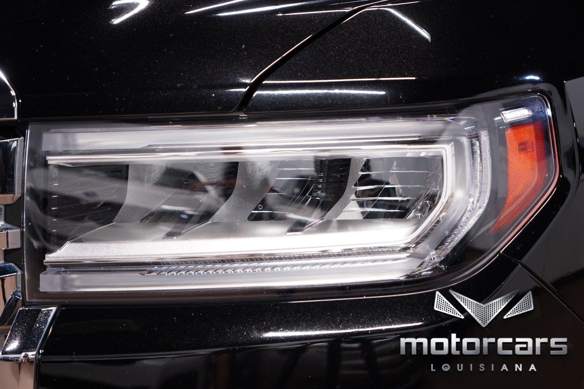 Used 2021 GMC Acadia Denali w/ Denali Technology Package FWD image 11