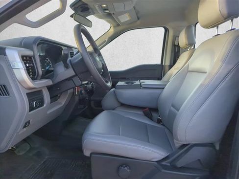 Used 2025 Ford F250 XL w/ XL Chrome Package RWD image 10