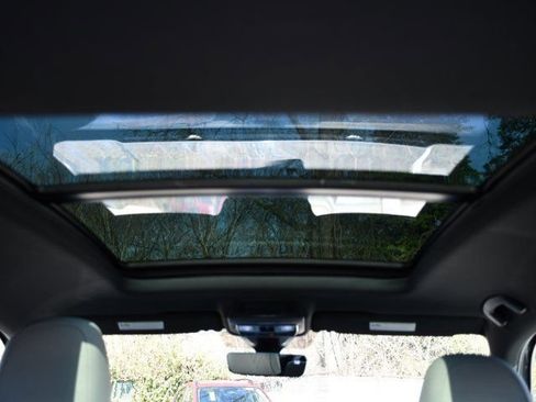 New 2026 Volkswagen Atlas Cross Sport SEL Premium R-Line image 27