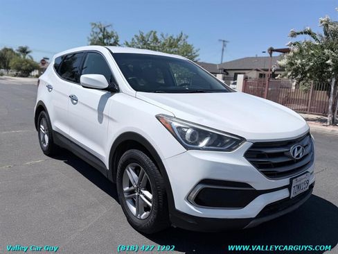 Used 2018 Hyundai Santa Fe Sport FWD image 3