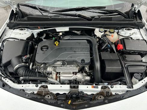 Used 2023 Chevrolet Malibu LT w/ Sport Edition image 29