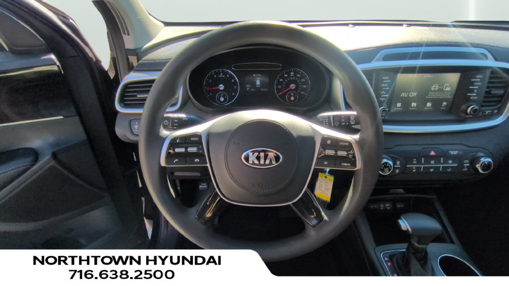 Used 2020 Kia Sorento LX FWD image 21