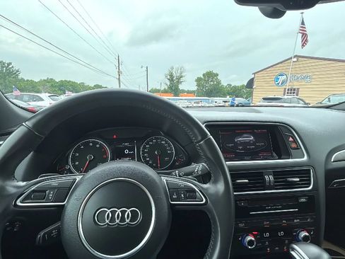Used 2016 Audi Q5 3.0T Premium Plus w/ Technology Package AWD/4WD image 31