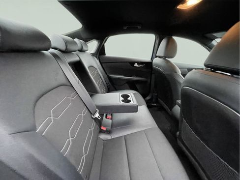 Used 2022 Kia Forte GT-Line w/ GT-Line Technology Package FWD image 18