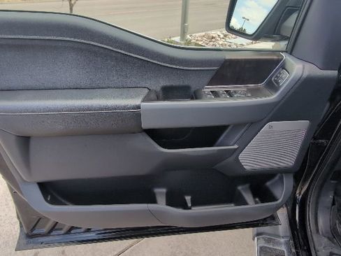 Used 2022 Ford F150 Lariat AWD/4WD image 11