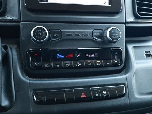 Used 2023 RAM ProMaster 3500 FWD image 18