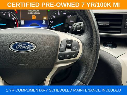 Used 2022 Ford Explorer XLT w/ Equipment Group 202A AWD/4WD image 18
