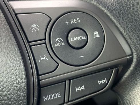 Used 2024 Toyota Corolla LE FWD image 28