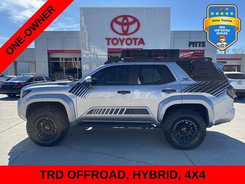 Certified 2025 Toyota 4Runner TRD Off-Road AWD/4WD image 8