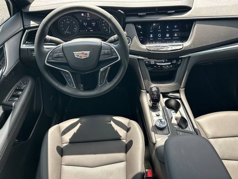 New 2026 Cadillac XT5 Premium Luxury w/ Driver Assist Package FWD image 23