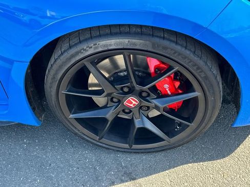 Used 2025 Honda Civic Type R image 7