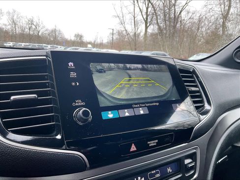 Used 2022 Honda Pilot Sport image 37