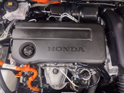 Used 2025 Honda CR-V Sport-L image 7