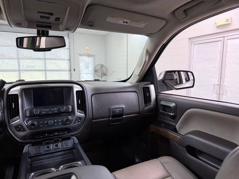 Used 2017 Chevrolet Silverado 1500 LTZ w/ Sport Package AWD/4WD image 30