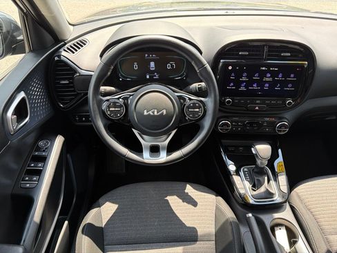 Certified 2023 Kia Soul EX FWD image 26