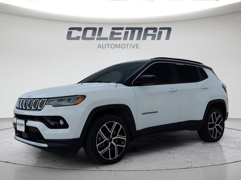 Used 2025 Jeep Compass Limited AWD/4WD image 1