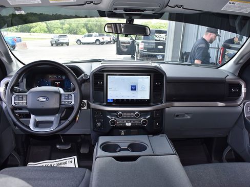 Used 2025 Ford F150 XLT w/ Equipment Group 301A Standard AWD/4WD image 4