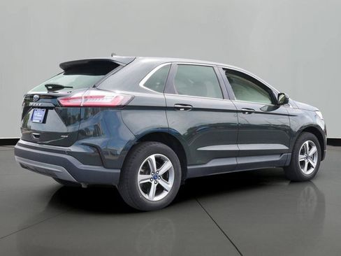 Certified 2022 Ford Edge SEL w/ Convenience Package AWD/4WD image 3